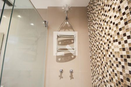 Banheiro de apartamento para alugar com 1 quarto, 57m² em Moema, São Paulo