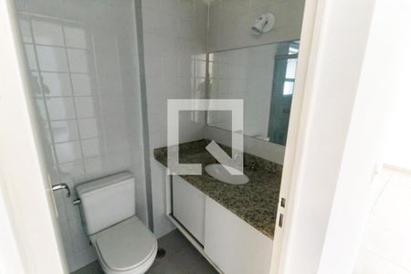 Banheiro de apartamento para alugar com 3 quartos, 90m² em Jardim Ampliacao, São Paulo