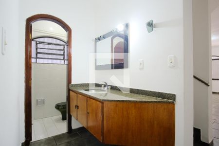 Lavabo de casa para alugar com 4 quartos, 166m² em Chácara Santo Antônio (zona Leste), São Paulo