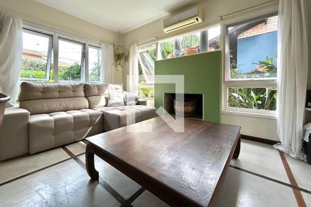 Sala de casa para alugar com 4 quartos, 450m² em Rio Tavares, Florianópolis