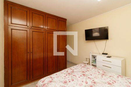 Suíte de casa à venda com 3 quartos, 182m² em Vila Mazzei, São Paulo