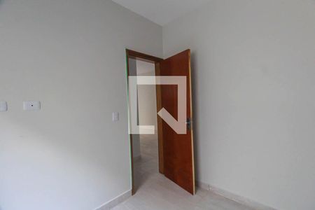 Quarto 1 de apartamento para alugar com 2 quartos, 53m² em Parque Independência, São Paulo