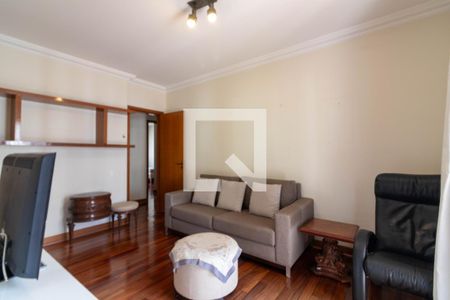 Sala de TV de apartamento para alugar com 3 quartos, 252m² em Moema, São Paulo
