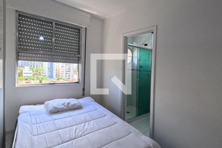 Quarto 1 de apartamento para alugar com 2 quartos, 96m² em Ponta da Praia, Santos