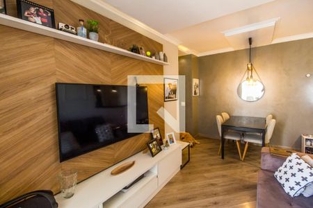 Sala  de apartamento à venda com 2 quartos, 72m² em Jardim Tupanci, Barueri