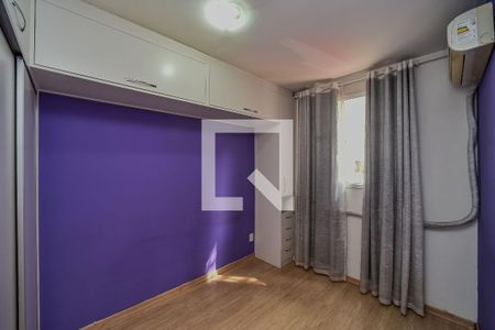 Suíte de apartamento à venda com 2 quartos, 46m² em Costa E Silva, Porto Alegre