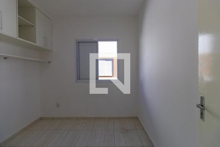 Quarto 1 de casa de condomínio para alugar com 2 quartos, 59m² em Centreville, Cotia