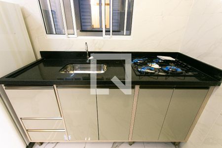 Cozinha de apartamento para alugar com 1 quarto, 28m² em Penha de França, São Paulo