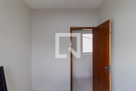 Quarto 1 de apartamento para alugar com 2 quartos, 40m² em Parque Independencia, São Paulo