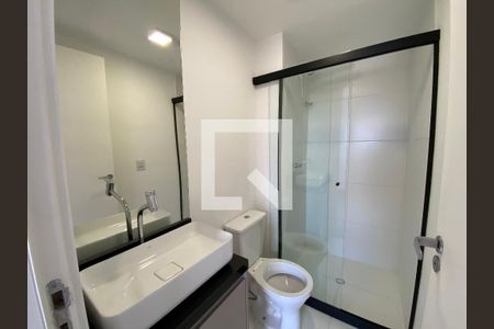 Banheiro de apartamento para alugar com 1 quarto, 31m² em Butantã, São Paulo