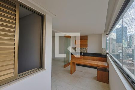 Apartamento à venda com 4 quartos, 144m² em Vale do Sereno, Nova Lima