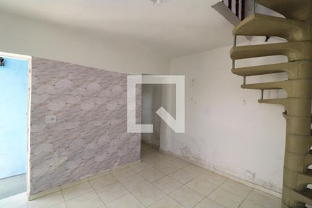 Sala/Cozinha de casa para alugar com 1 quarto, 34m² em Vila Darli, São Paulo