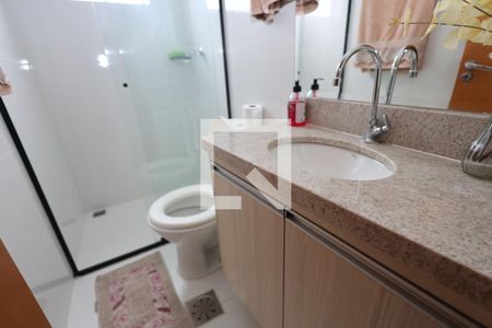 Banheiro Corredor de apartamento para alugar com 2 quartos, 57m² em Parque Amazonia, Goiânia