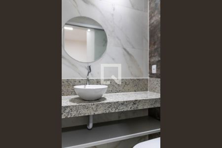 Lavabo de apartamento para alugar com 1 quarto, 32m² em Estoril, Belo Horizonte