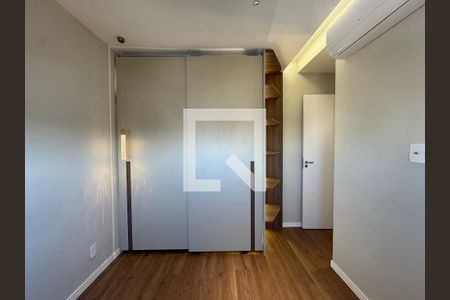 Quarto 1 de apartamento para alugar com 2 quartos, 39m² em Presidente Altino, Osasco