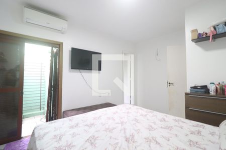 Suíte de casa à venda com 4 quartos, 200m² em Ouro Branco, Novo Hamburgo