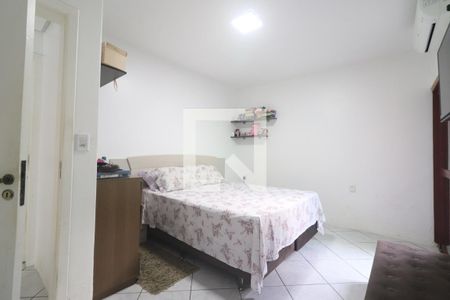 Suíte de casa à venda com 4 quartos, 200m² em Ouro Branco, Novo Hamburgo