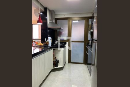 Cozinha de apartamento para alugar com 3 quartos, 95m² em Tristeza, Porto Alegre