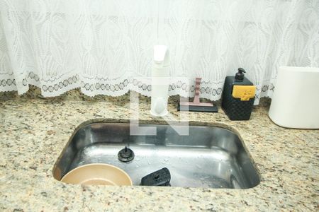 Sala/Cozinha de apartamento à venda com 2 quartos, 50m² em Vila Pires, Santo André