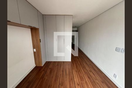 Foto 21 de casa à venda com 3 quartos, 95m² em Interlagos, São Paulo