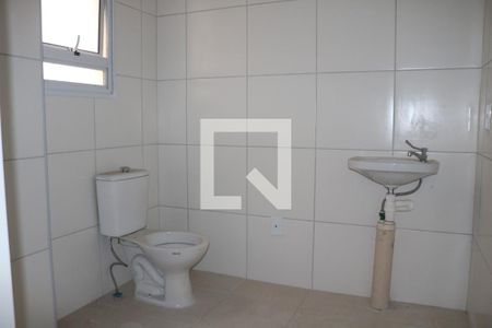 Banheiro de apartamento para alugar com 1 quarto, 36m² em Várzea da Barra Funda, São Paulo
