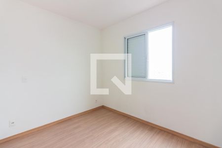 Quarto 2 de apartamento para alugar com 2 quartos, 48m² em São Pedro, Osasco