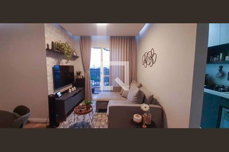 Sala de apartamento à venda com 2 quartos, 56m² em Continental, Osasco