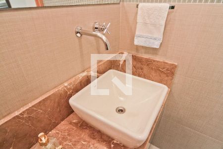 Lavabo de casa à venda com 3 quartos, 280m² em Parque Sao Luis, São Paulo