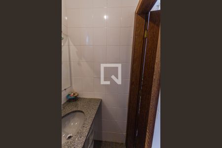 Lavabo na Sala de apartamento à venda com 4 quartos, 140m² em Santo Antônio, Belo Horizonte