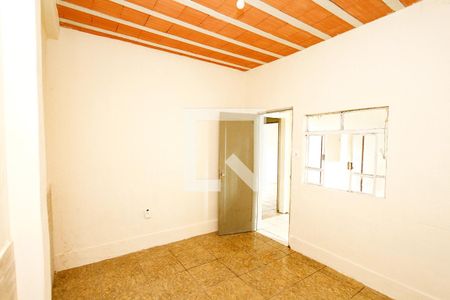 Sala de casa para alugar com 3 quartos, 98m² em Carlos Prates, Belo Horizonte