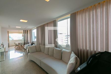 Apartamento à venda com 4 quartos, 244m² em Castelo, Belo Horizonte