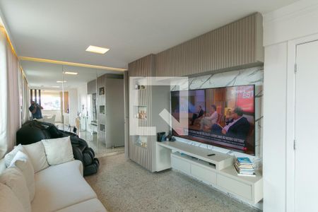 Apartamento à venda com 4 quartos, 244m² em Castelo, Belo Horizonte