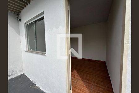 Casa para alugar com 3 quartos, 180m² em Santa Mônica, Uberlândia
