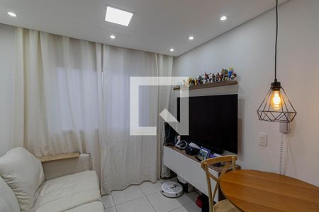 Sala/Cozinha/Área de Serviço  de apartamento para alugar com 2 quartos, 32m² em Fazenda Aricanduva, São Paulo
