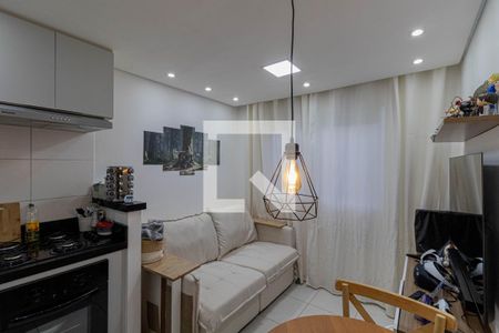 Sala/Cozinha/Área de Serviço  de apartamento para alugar com 2 quartos, 32m² em Fazenda Aricanduva, São Paulo