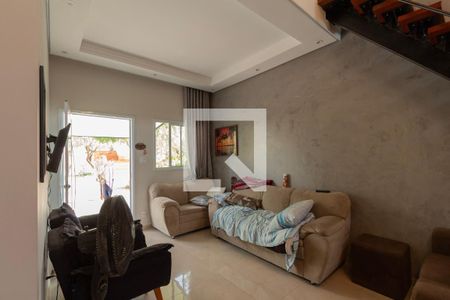 Sala de casa de condomínio para alugar com 4 quartos, 155m² em Parque São Bento, Sorocaba