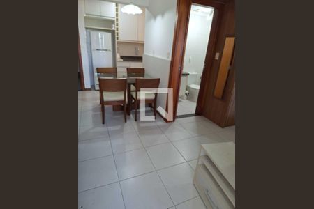 Sala de apartamento para alugar com 1 quarto, 51m² em Caminho das Árvores, Salvador
