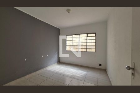 Quarto de casa para alugar com 4 quartos, 174m² em Vila Bela Vista, Santo André