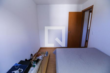 Quarto 1 de apartamento para alugar com 2 quartos, 42m² em Vila Anastácio, São Paulo