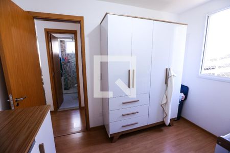 Quarto 2 de apartamento para alugar com 2 quartos, 42m² em Vila Anastácio, São Paulo