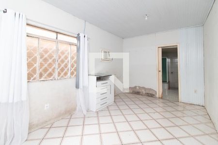 Quarto 2 de casa à venda com 2 quartos, 130m² em Cavalhada, Porto Alegre