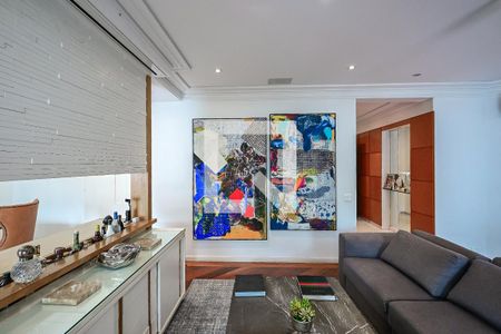 Sala de apartamento à venda com 4 quartos, 246m² em Real Parque, São Paulo