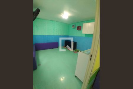 Foto 05 de casa à venda com 4 quartos, 220m² em Burgo Paulista, São Paulo