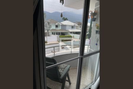 Casa de Condomínio para alugar com 3 quartos, 164m² em Vargem Pequena, Rio de Janeiro