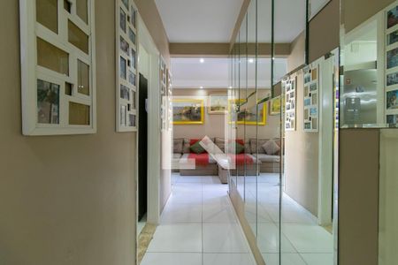 Corredor de apartamento para alugar com 3 quartos, 89m² em Granja Viana Ii, Cotia