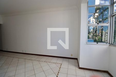 Sala de apartamento para alugar com 3 quartos, 123m² em Graça, Salvador