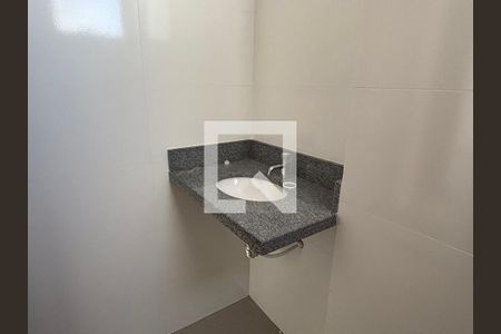 Banheiro de apartamento para alugar com 1 quarto, 42m² em Vila Monte Alegre, São Paulo