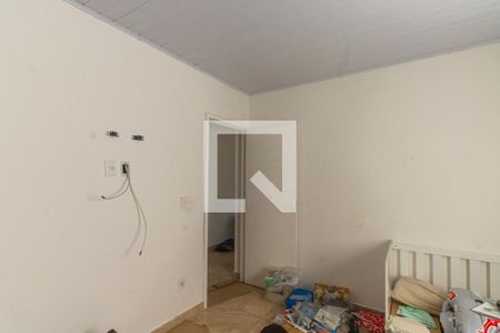Quarto 1 de casa para alugar com 2 quartos, 100m² em Vila Carrão, São Paulo