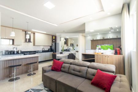 Sala/Cozinha de apartamento para alugar com 2 quartos, 69m² em Rebouças, Curitiba