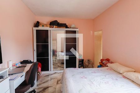 Quarto 2 de casa à venda com 3 quartos, 250m² em Parque Casa de Pedra, São Paulo